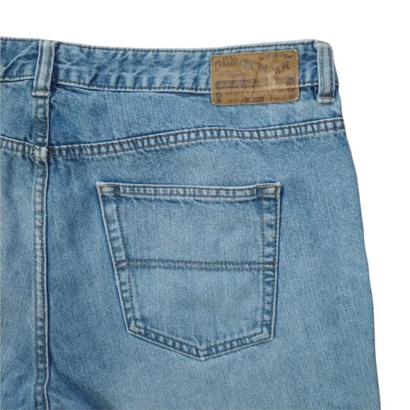 Charles Vogele Denim Jean Cutoffs Light Distressing Comfort Waist Straight  Leg - Picture 8 of 9